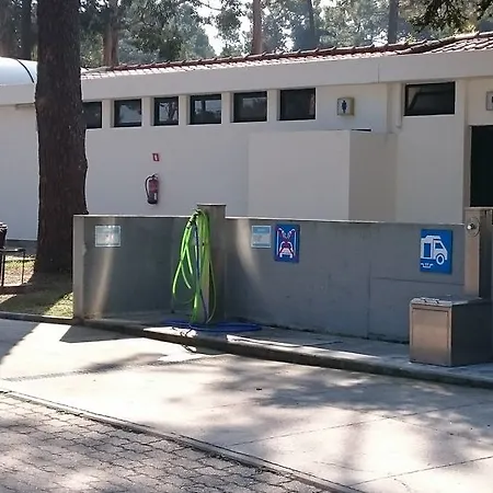 Camping Parque De Campismo Orbitur