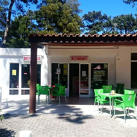 Parque De Campismo Orbitur مكان تخييم