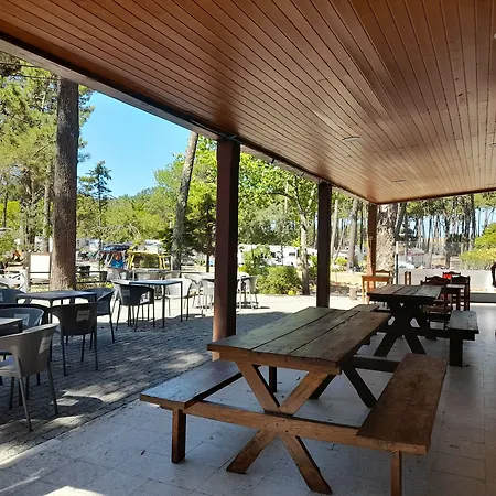 Parque De Campismo Orbitur مكان تخييم 3*